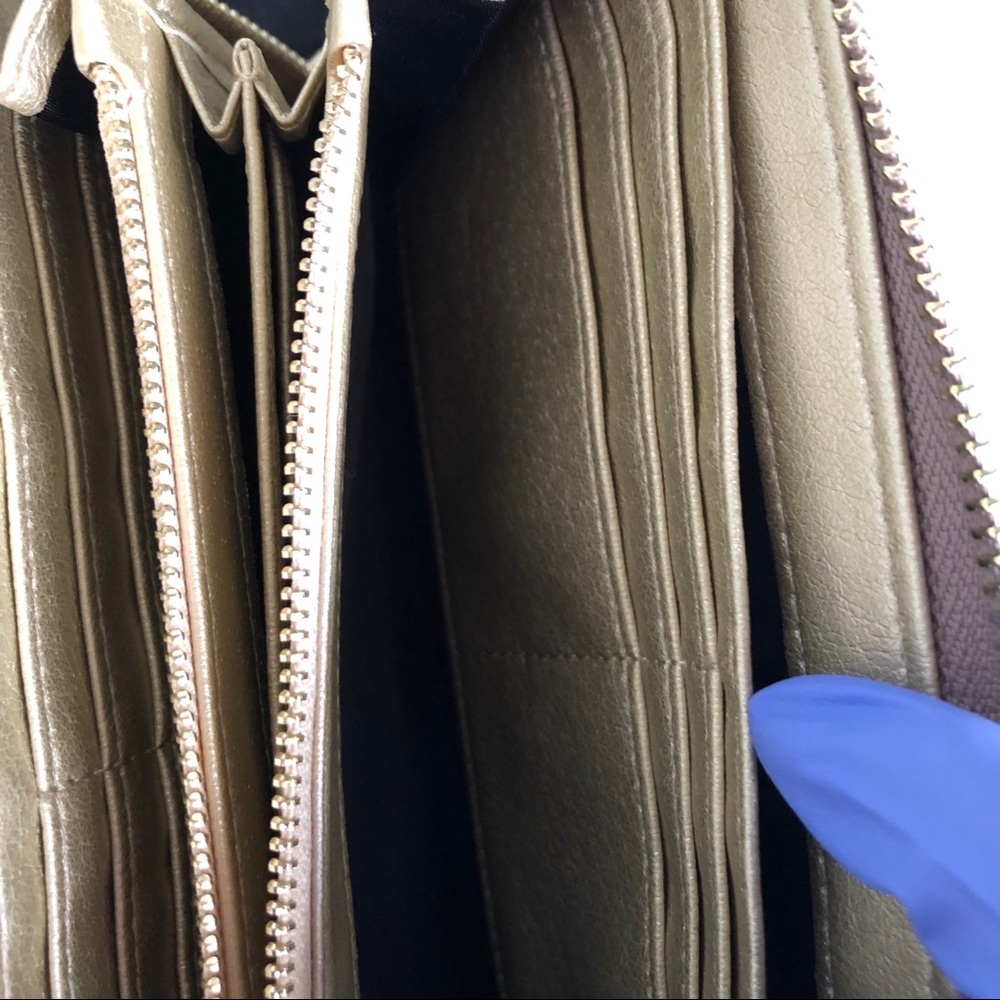 Neiman Marcus Wallet - Picture 10 of 12